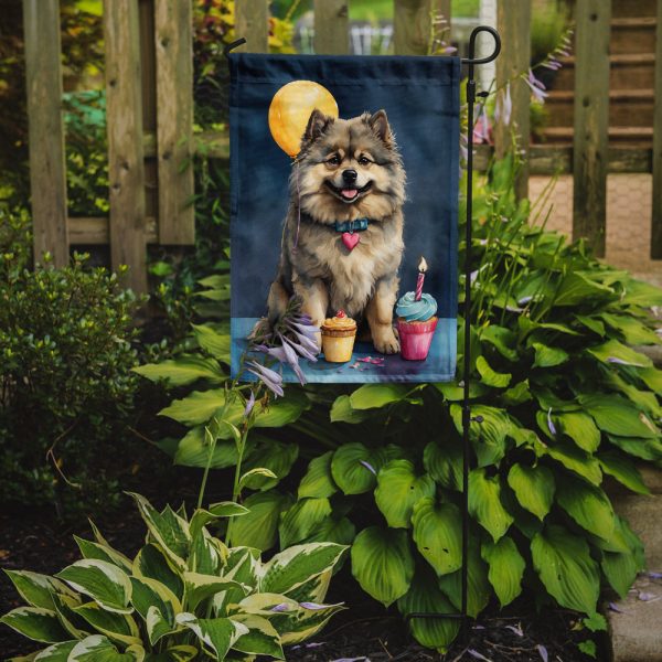 Keeshond Happy Birthday Garden Flag –  Garden Flag by Caroline s Treasures Supply - Image 2