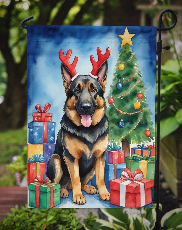 German Shepherd Christmas Garden Flag – Dog in Reindeer Antlers with Tree & Gifts Fashion - Image 3
