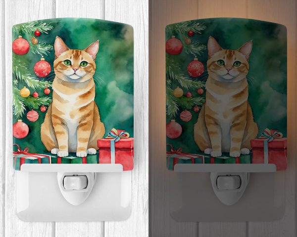 Malayan Cat By the Christmas Tree Ceramic Night Light For Sale - Image 2