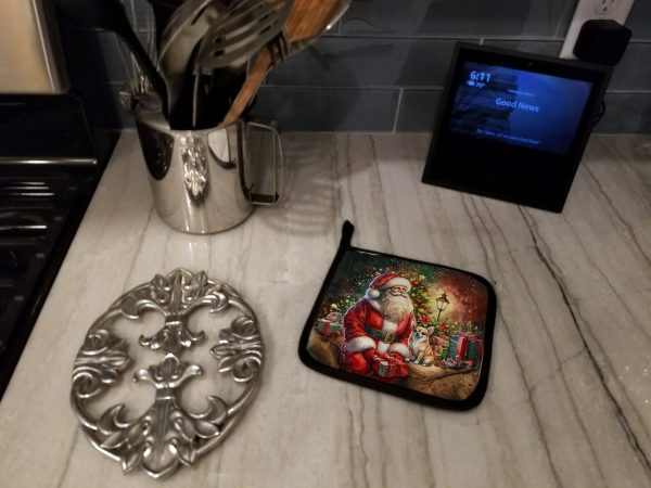 Chihuahua and Santa Claus Pair of Pot Holders Hot on Sale - Image 3