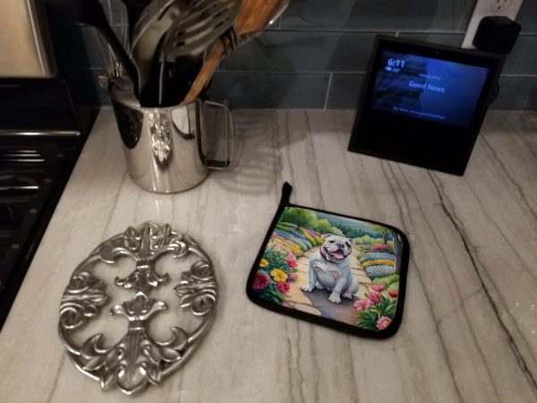 English Bulldog Spring Path Pair of Pot Holders Online Sale - Image 3