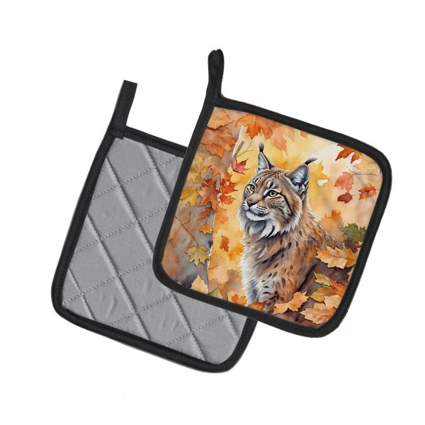 Highlander Lynx Cat in Fall Leaves Pair of Pot Holders For Sale - Image 2