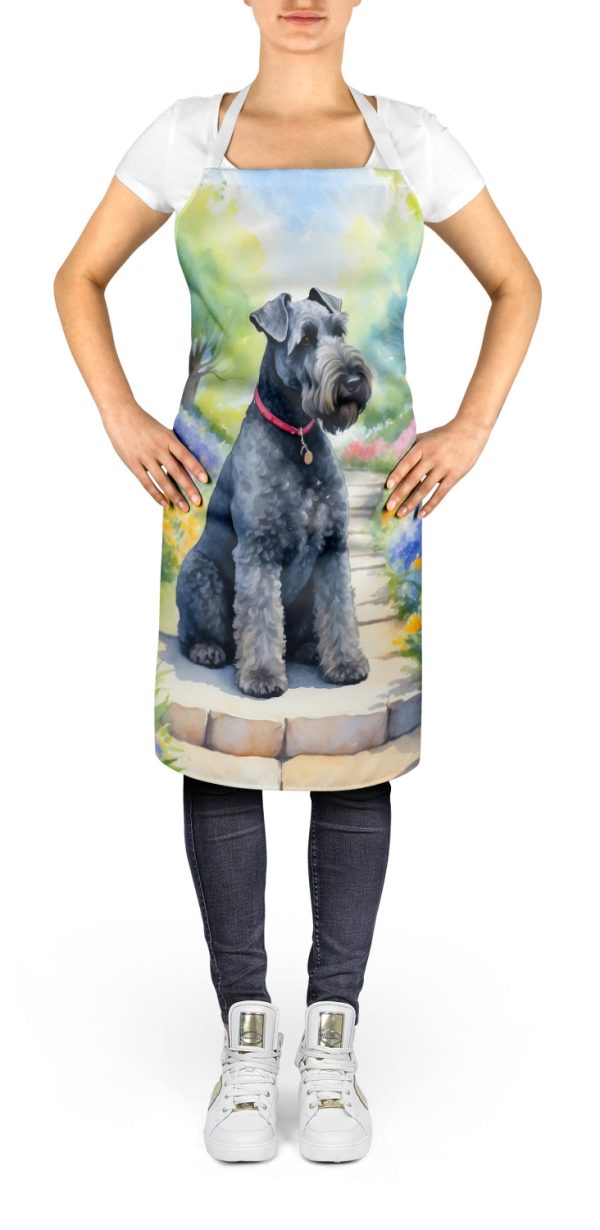 Kerry Blue Terrier Spring Path Apron For Sale - Image 2